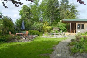 Outdoor dining - Holiday apartment with 2 bedrooms (Bülkau)