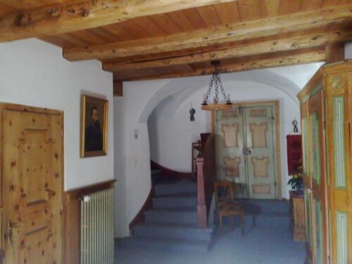Ferienwohnungen Chasa Valär, (Scuol) by Interhome