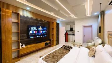 Deluxe Apartment, Balcony, City View