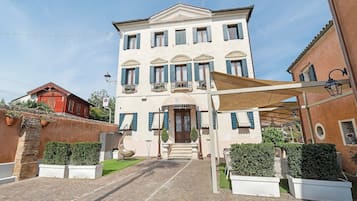 Extérieur