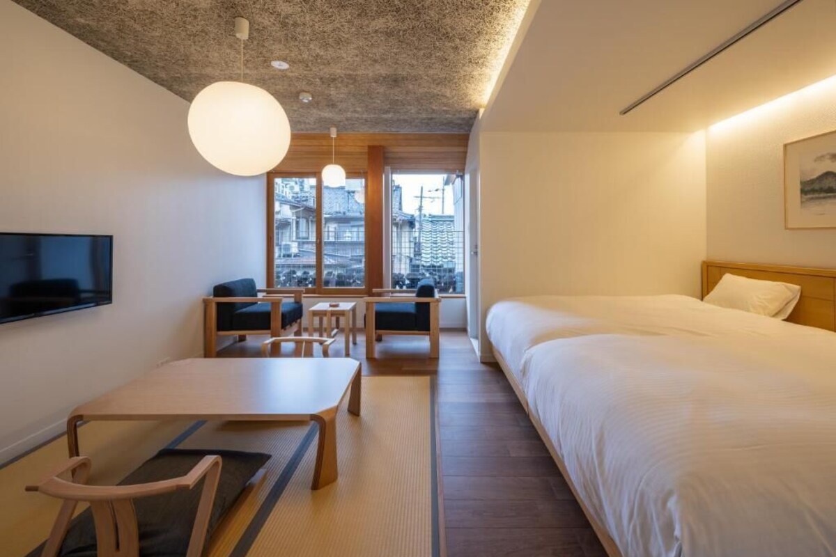 Quarto duplo luxo, para não fumantes | Wi-Fi de cortesia
