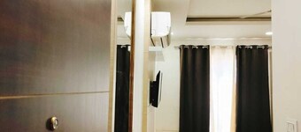 Hotel Silvora Inn - Bhopal