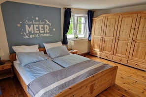 Iron/ironing board, free WiFi, bed sheets - Holiday apartment with 1 bedroom (Kronsgaard)