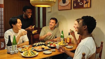 Biệt thự dành cho gia đình, 4 phòng ngủ, ban công | Khu ăn uống