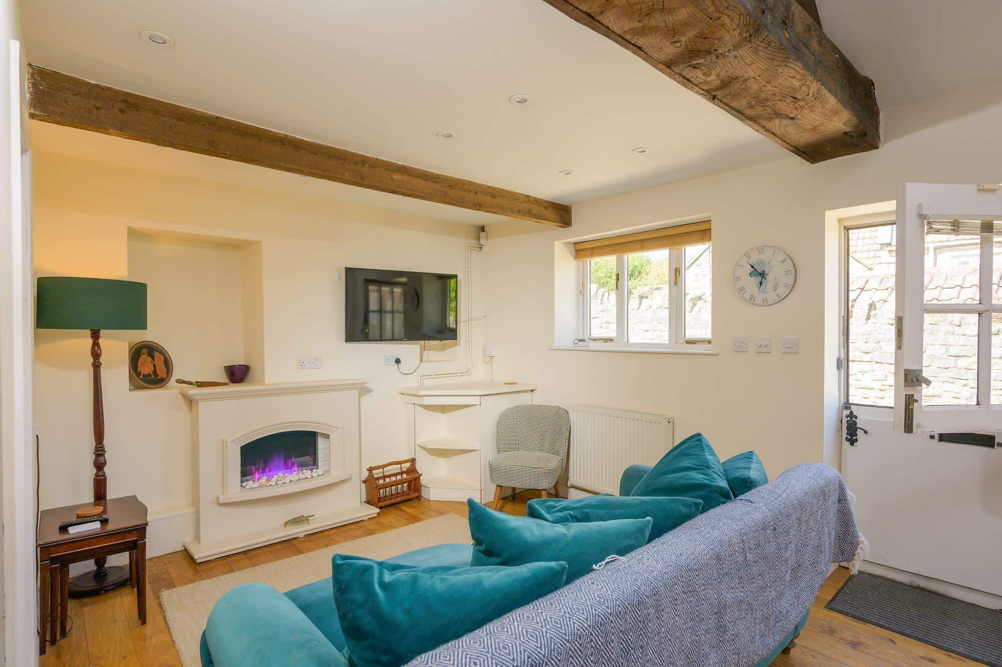 The Forge, 17th Century Home In Village Near Bath - Saltford