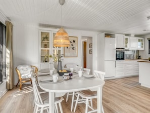 Dining - "Ensio" - 750m from the sea by Interhome (Blokhus)