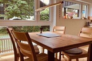 Dining - Holiday apartment with 2 bedrooms (Garmisch)