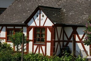 Exterior - Holiday home in Müden with swimming pool (Müden)