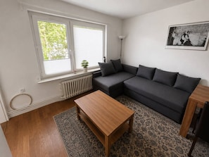 Living area - Vrbo Property (Emden)