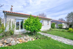 Exterior - Vrbo Property (Tournefeuille)
