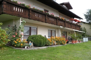 Exterior - Völkl holiday apartment (Böbrach)