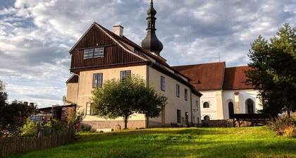 Villa in Westböhmen mit 6 Schlafzimmer