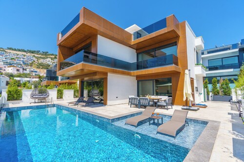 Kalkan Port Villas 
