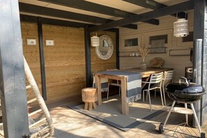 Outdoor dining - de Zuidhoek 2 "De Krab" (Renesse)
