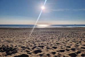 Beach - Holiday home with 3 bedrooms (Julianadorp aan zee)