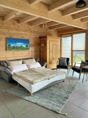 Free WiFi - Blockhouse on winery in seclusion (Schweppenhausen)