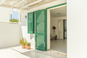 Exterior detail - Simple House - Santa Maria di Leuca (Santa Maria di Leuca)