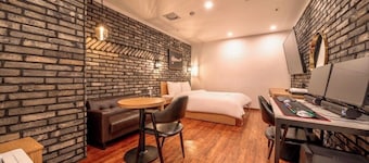 Healing Motel
