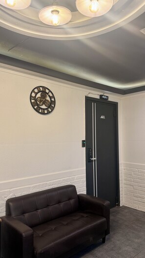 Interior - Healing Motel (Incheon)