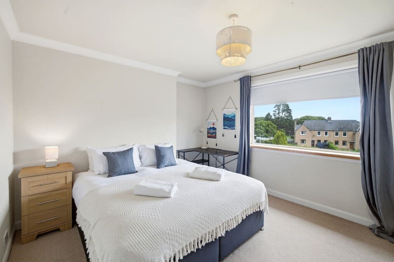 3 bedrooms, desk, iron/ironing board, WiFi