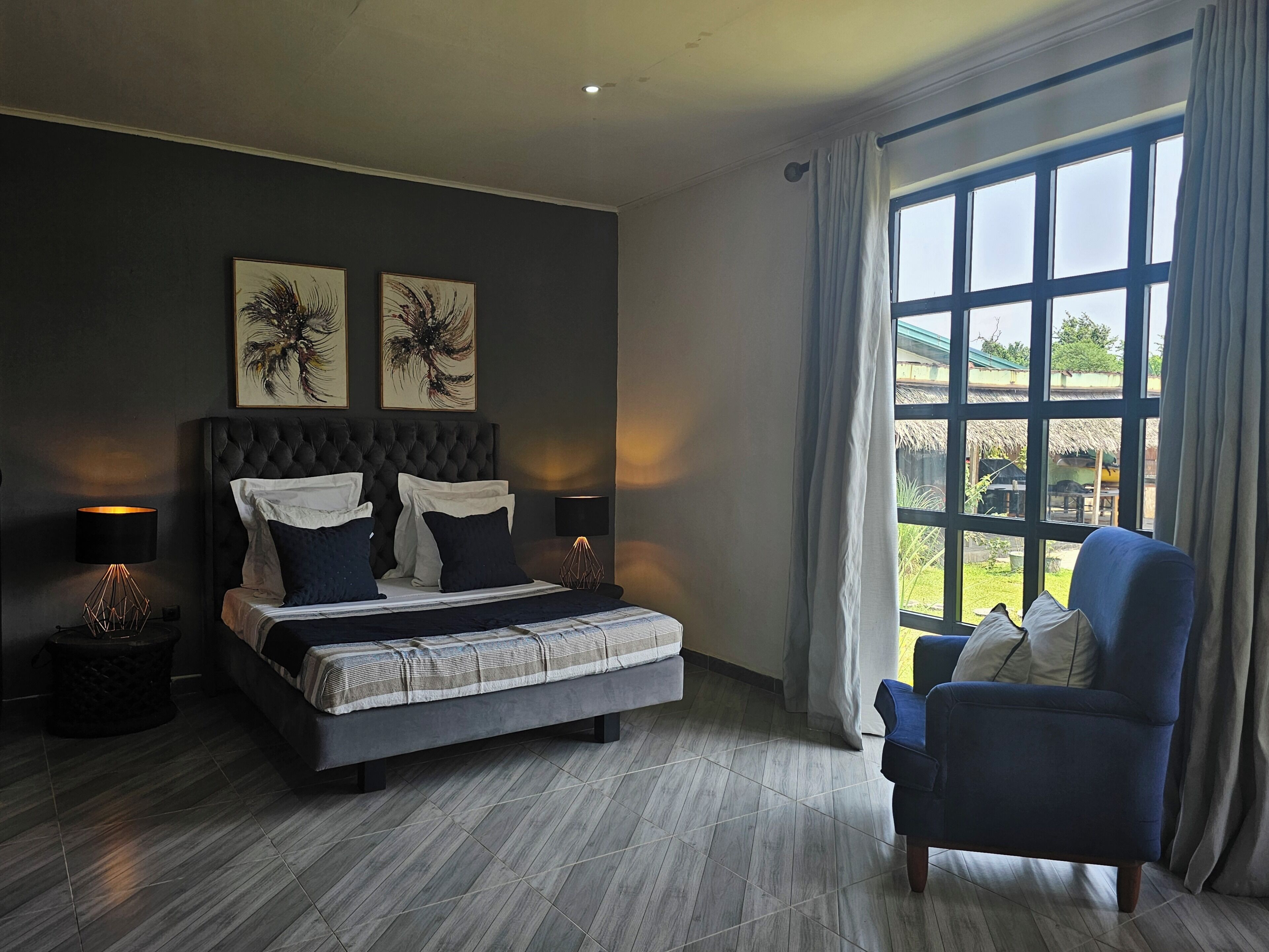 Luxury-Suite, Blick auf den Innenhof | Innendetails