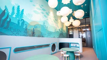 Children’s play area – indoor