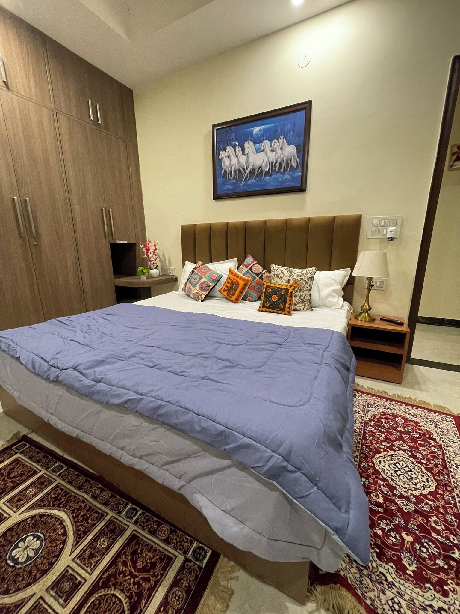 Free WiFi, bed sheets