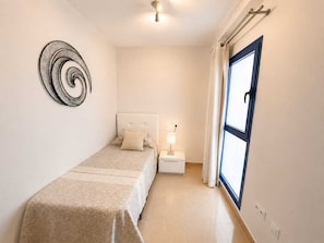 3 Schlafzimmer, Bügeleisen/Bügelbrett, WLAN, Bettwäsche