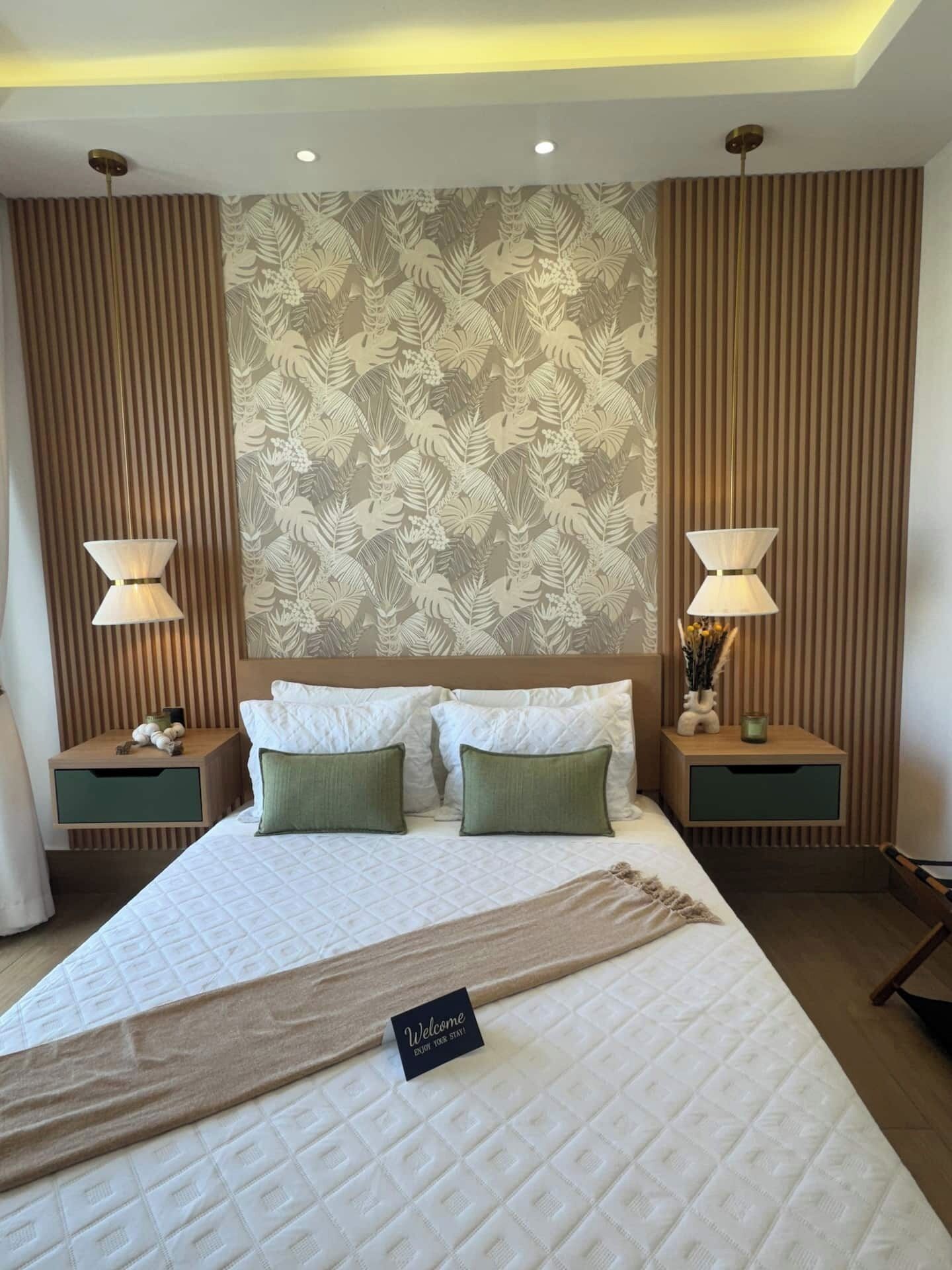 1 bedroom, in-room safe, desk, iron/ironing board