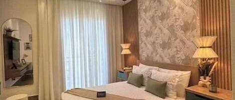 1 bedroom, in-room safe, desk, iron/ironing board
