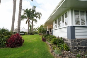 Property grounds - Private tropical paradise in Kerikeri with pool (Kerikeri)