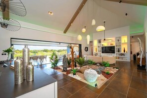 Interior - Luxury Oasis with Infinity Pool & Golf Course View (Grand Baie)