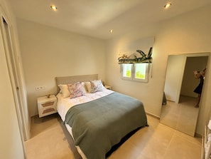 Room - The Cozy Beach House in Marbella, Guadalmina Baja (Guadalmina baja , San Pedro Alcántara)
