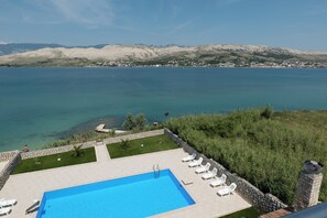 Pool - Ena Apartment - The Perfect Pool and Beach Getaway (Pag)