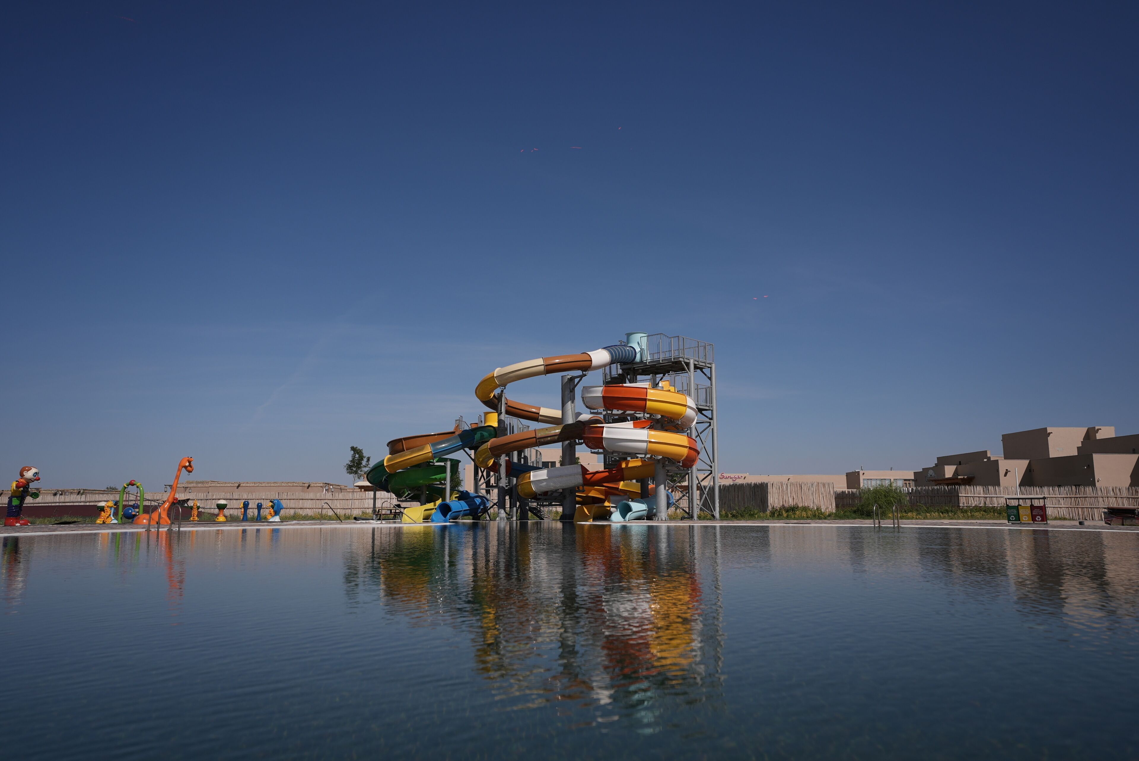 Indoor pool, seasonal outdoor pool