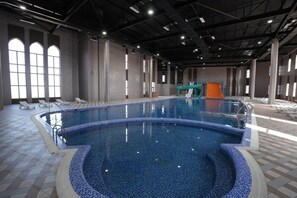 Indoor pool, seasonal outdoor pool - Arda Karvon Saroy (Khiva)