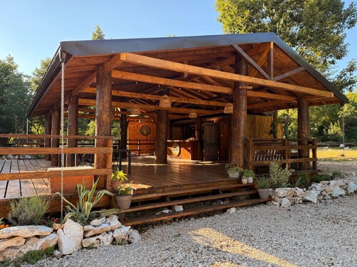 3-bedroom bungalow in eco forest with breakfast and swimming pool