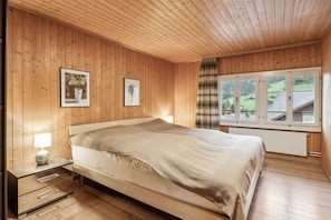 Room - Interlaken View Chalet – Balkon & Parkplatz (Saxeten)