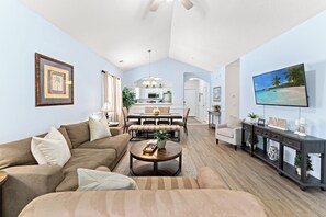 TV - Barefoot Arbor Trace 834 Free Shuttle Pool/Beach (North Myrtle Beach)