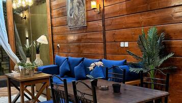Habitación Deluxe con 1 cama doble o 2 individuales | Restauración