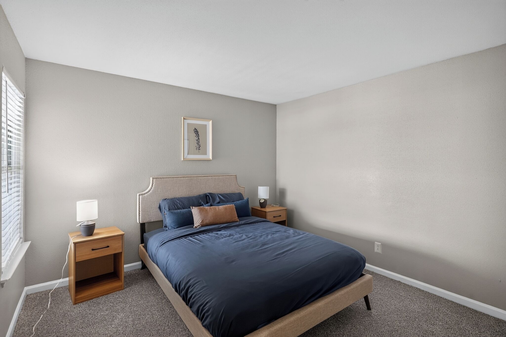 Desk, iron/ironing board, travel cot, free WiFi