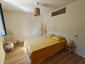 Room - Vrbo Property (Vions)
