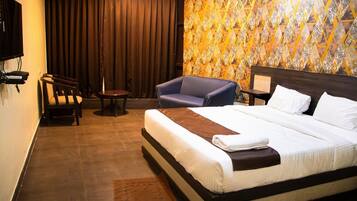 Deluxe Double Room | Free WiFi