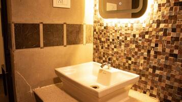 Executive Double Room | Bathroom