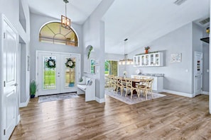 Dining - Resort-Style Estate w/ Heated Pool, Theater & Pickleball (Seminole)