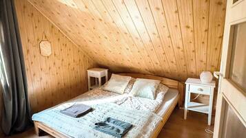 Iron/ironing board, travel crib, bed sheets
