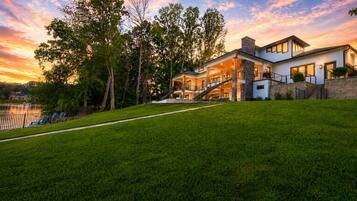House, Multiple Beds (Willow Landing) | Exterior
