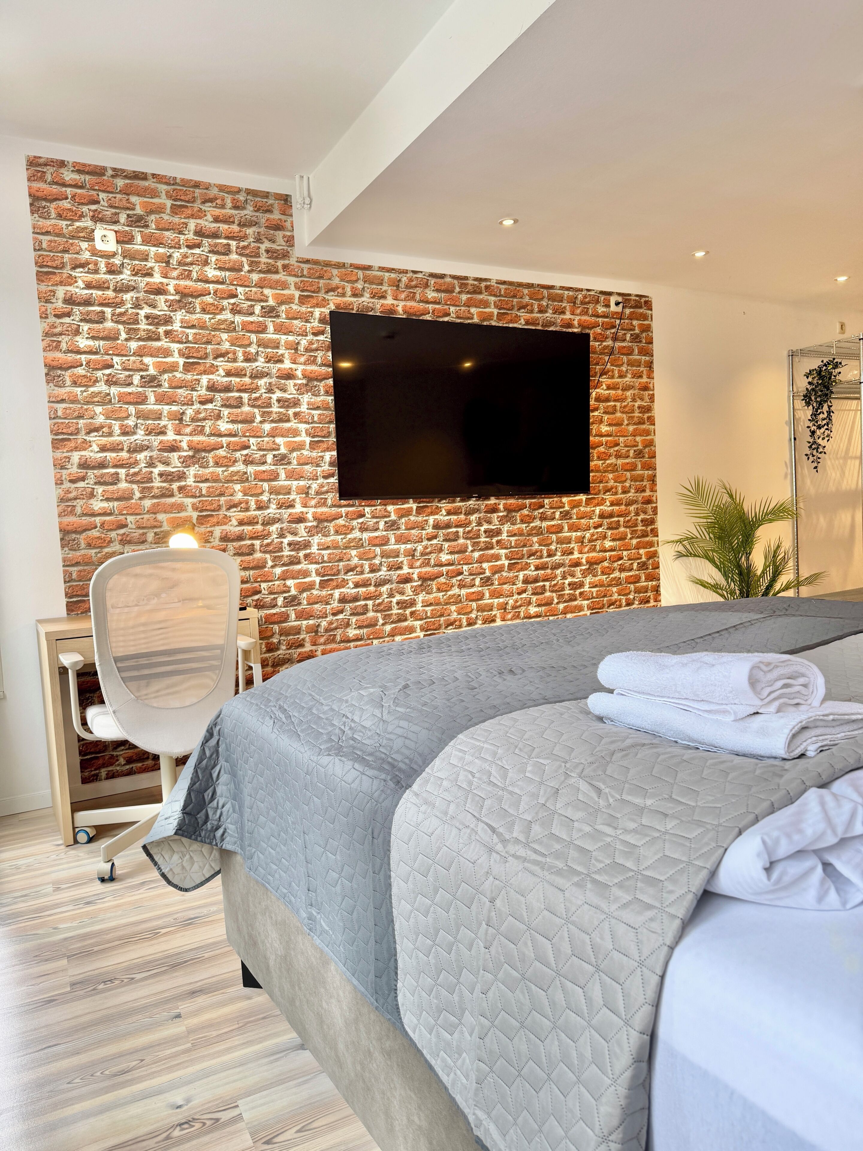 Schloss-loft Komfortables Studio Im Altbau Mit Schlossblick, Waschmaschine - Oldenburg