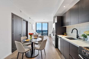 House - Biscayne One Bright 1 BR Apartment in Miami (Miami)