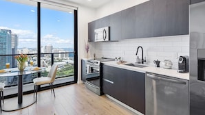 House - Biscayne Studio EXC Modern Studio in Miami (Miami)
